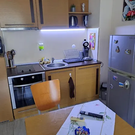 Διαμέρισμα Demokratsia