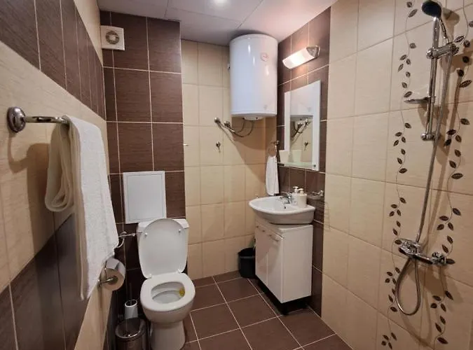 Demokratsia Апартамент Бургас